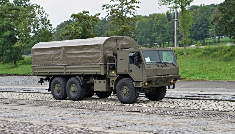 Vojenský speciál TATRA 815-7 8x8: Test průchodivosti terénem | ARMYWEB.cz